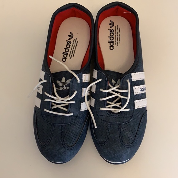 Adidas slides - Picture 4 of 4